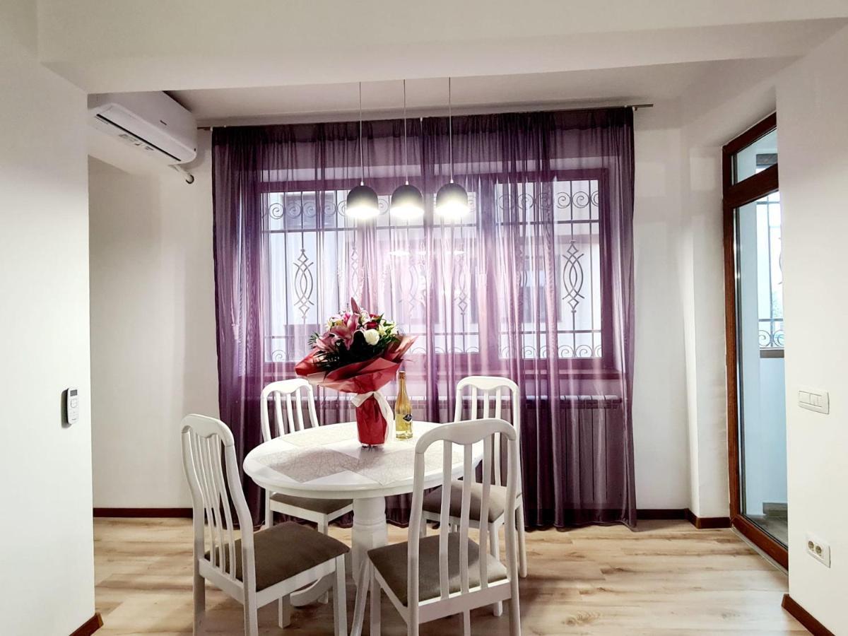 R.O.S.E. Apartment คอนสตันซา ภายนอก รูปภาพ