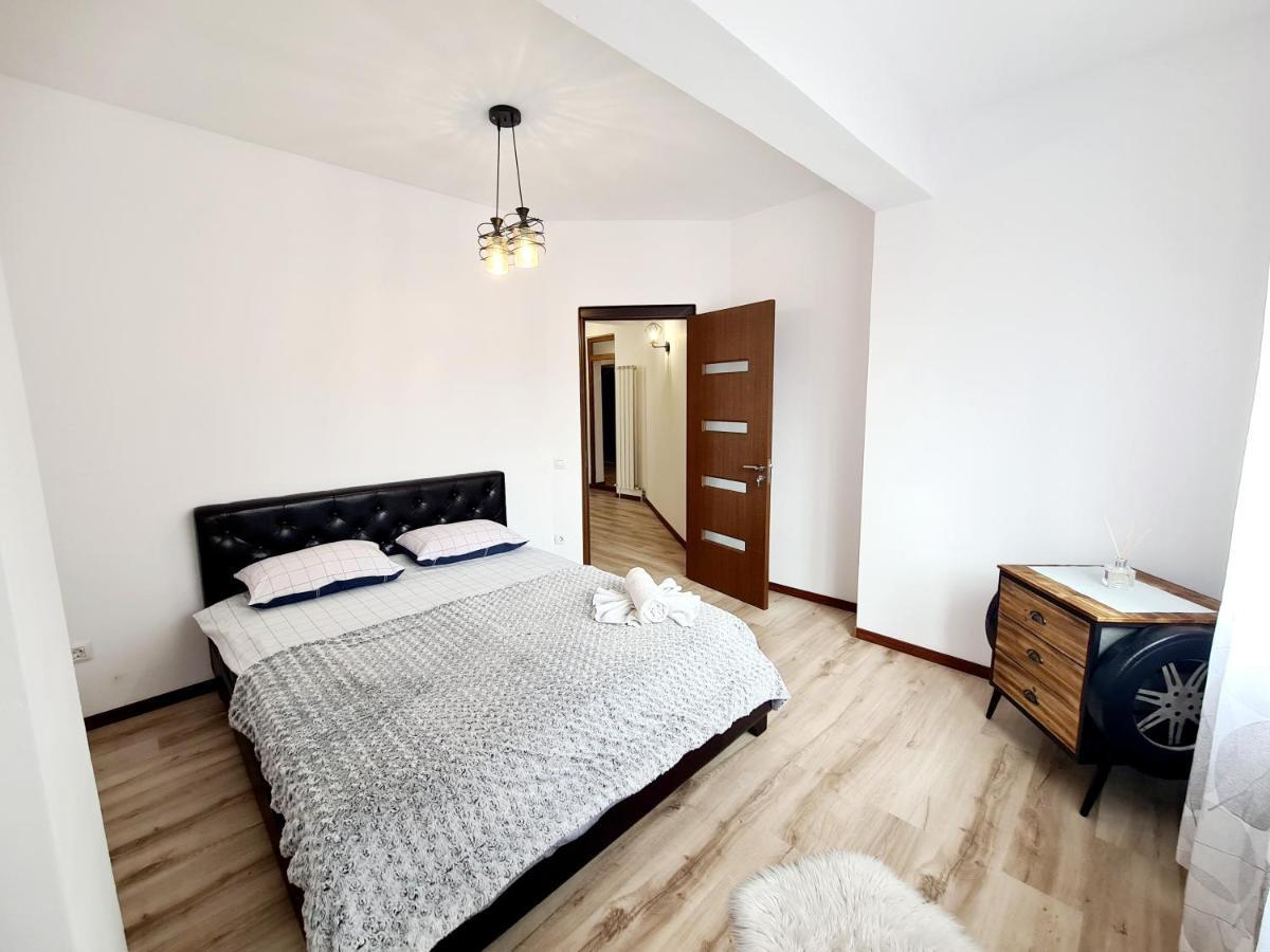 R.O.S.E. Apartment คอนสตันซา ภายนอก รูปภาพ
