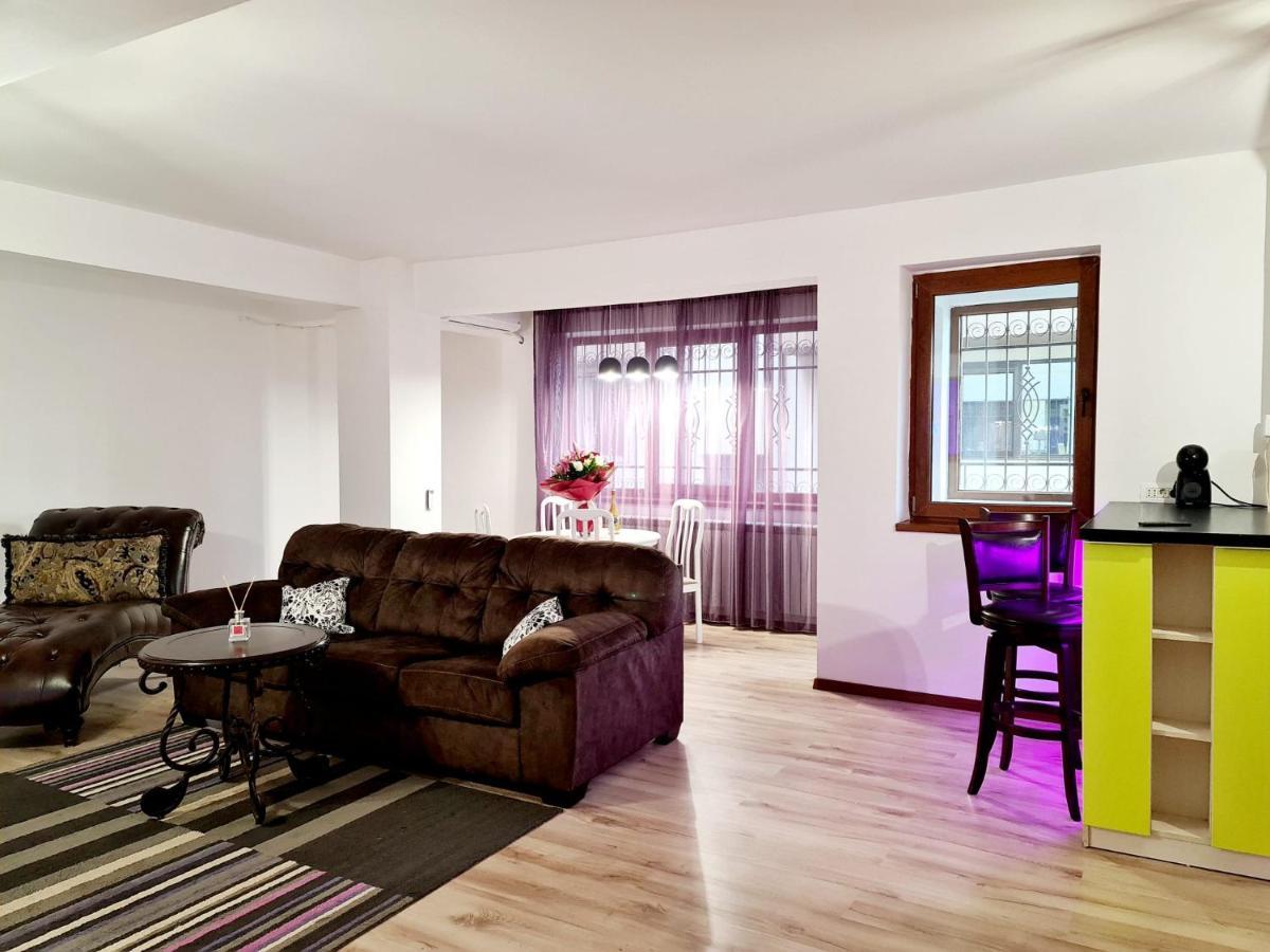 R.O.S.E. Apartment คอนสตันซา ภายนอก รูปภาพ
