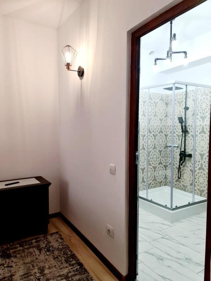 R.O.S.E. Apartment คอนสตันซา ภายนอก รูปภาพ