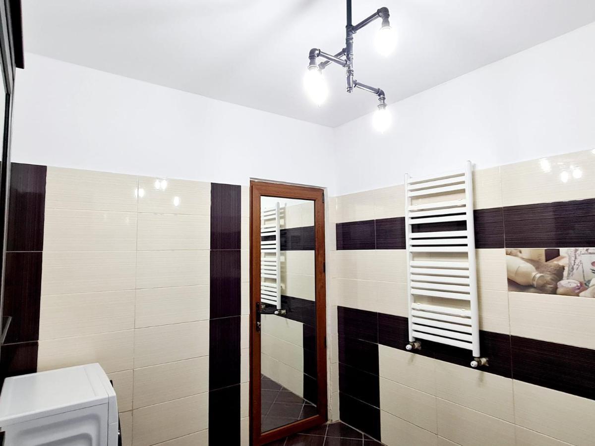 R.O.S.E. Apartment คอนสตันซา ภายนอก รูปภาพ