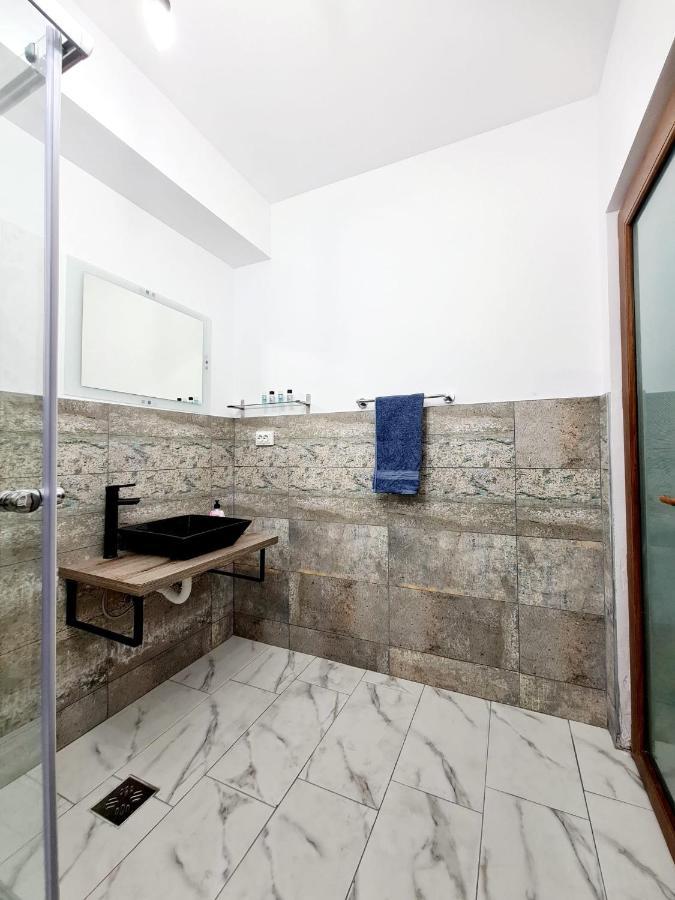 R.O.S.E. Apartment คอนสตันซา ภายนอก รูปภาพ